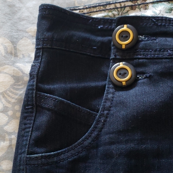 Nautical navy capris with trim size 11 - Picture 7 of 7